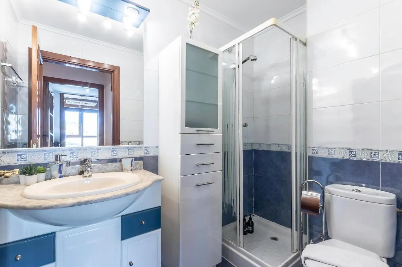 Apartment Confort Junto A La Ria De Barakaldo Spain